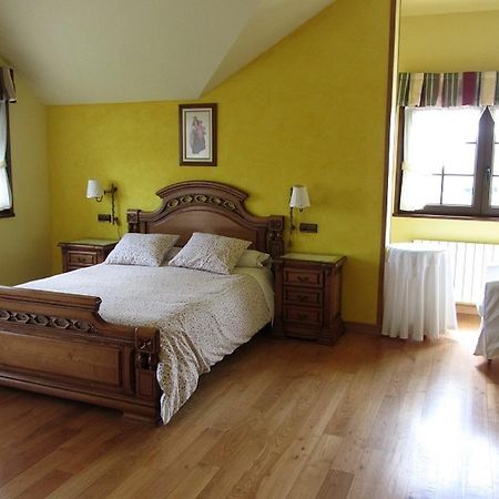 Vivienda Sampedri Villa ซันติยานาเดลมาร์ ห้อง รูปภาพ